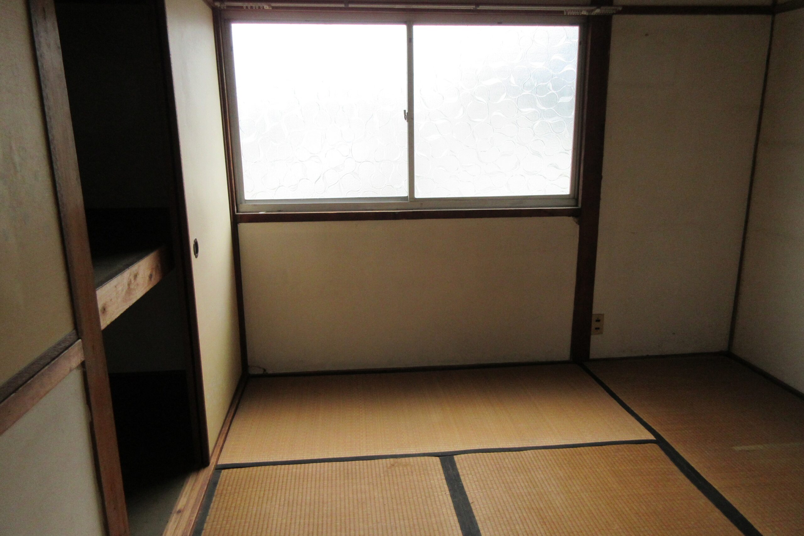 兵庫県川西市にて　ご遺品整理作業を実施してまいりました　お部屋のオーナー様よりご依頼