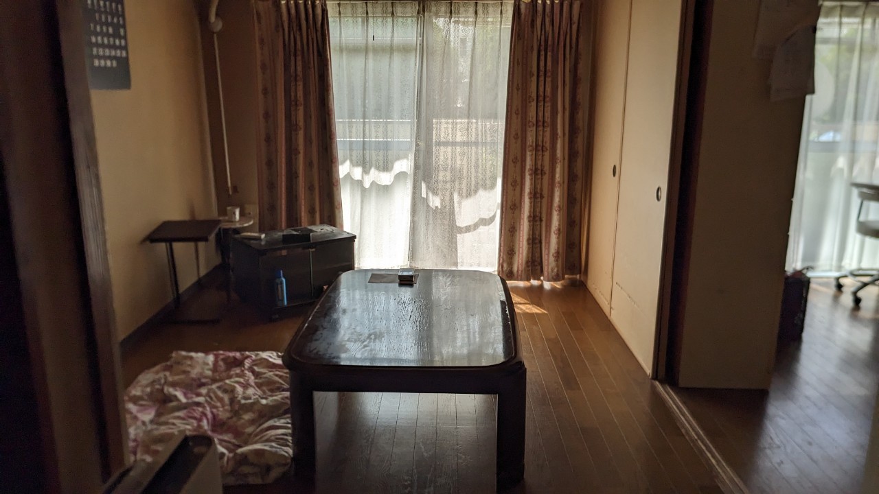 奈良県奈良市にて　お母様がお住いになられていた県営住宅のご遺品整理作業を実施してまいりました　娘様よりご依頼